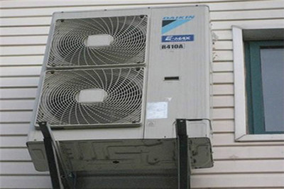 空調(diào)室外機是否需要使用防雨空調(diào)罩